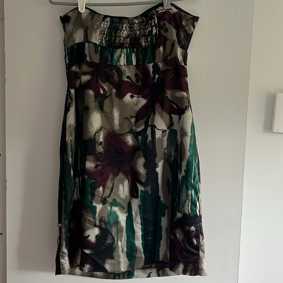 Vibrant Floral Strapless RW&co. Dress | size 10 - Picture 3 of 4